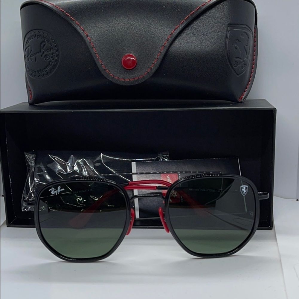 BNIB Never Worn Rayban Ferrari Scuderia Rb3548 - Picture 2 of 8